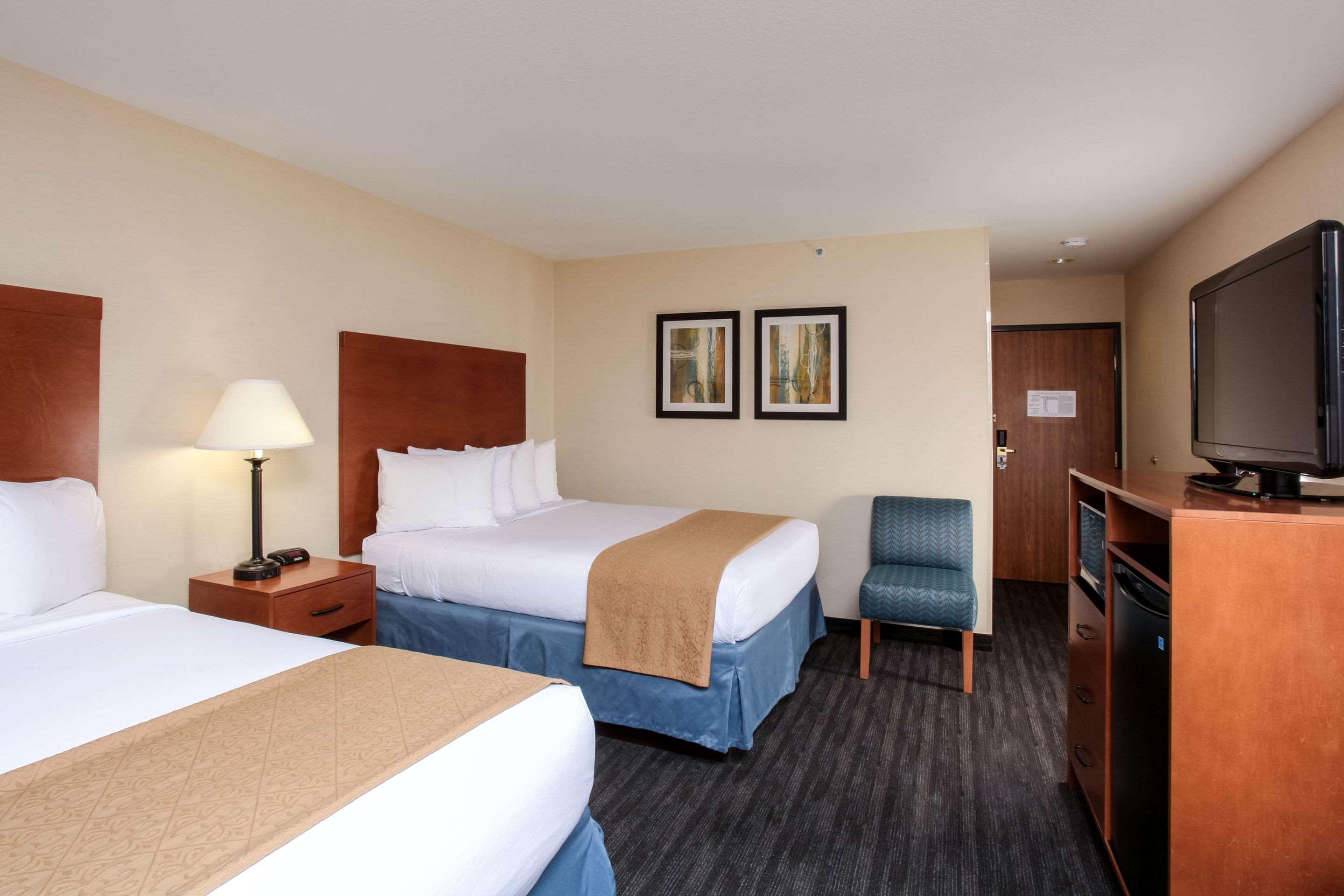 Quality Inn Oakwood Fairwood Eksteriør billede