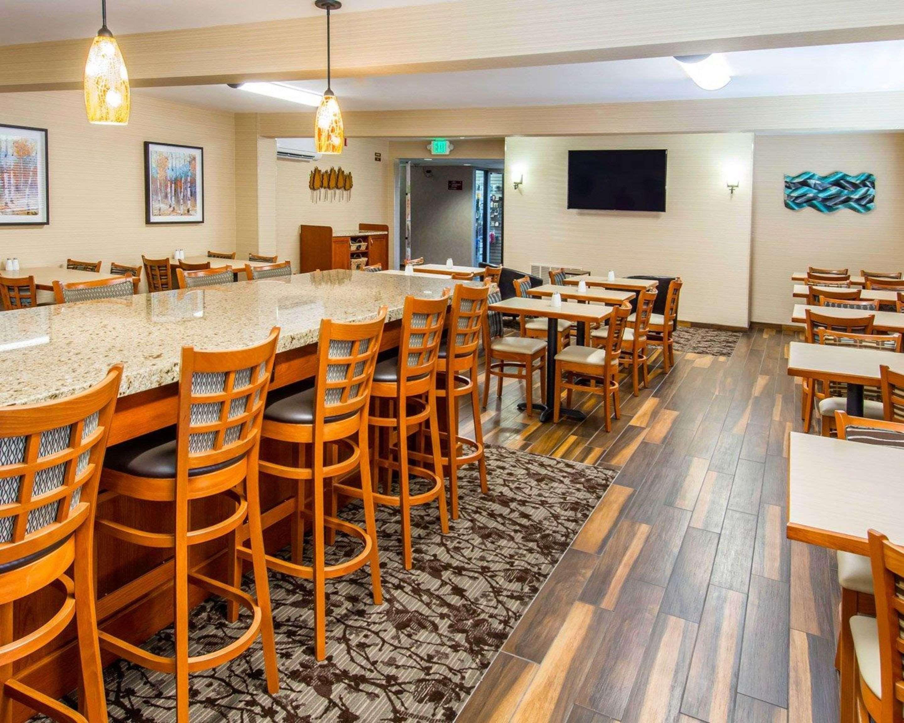 Quality Inn Oakwood Fairwood Eksteriør billede