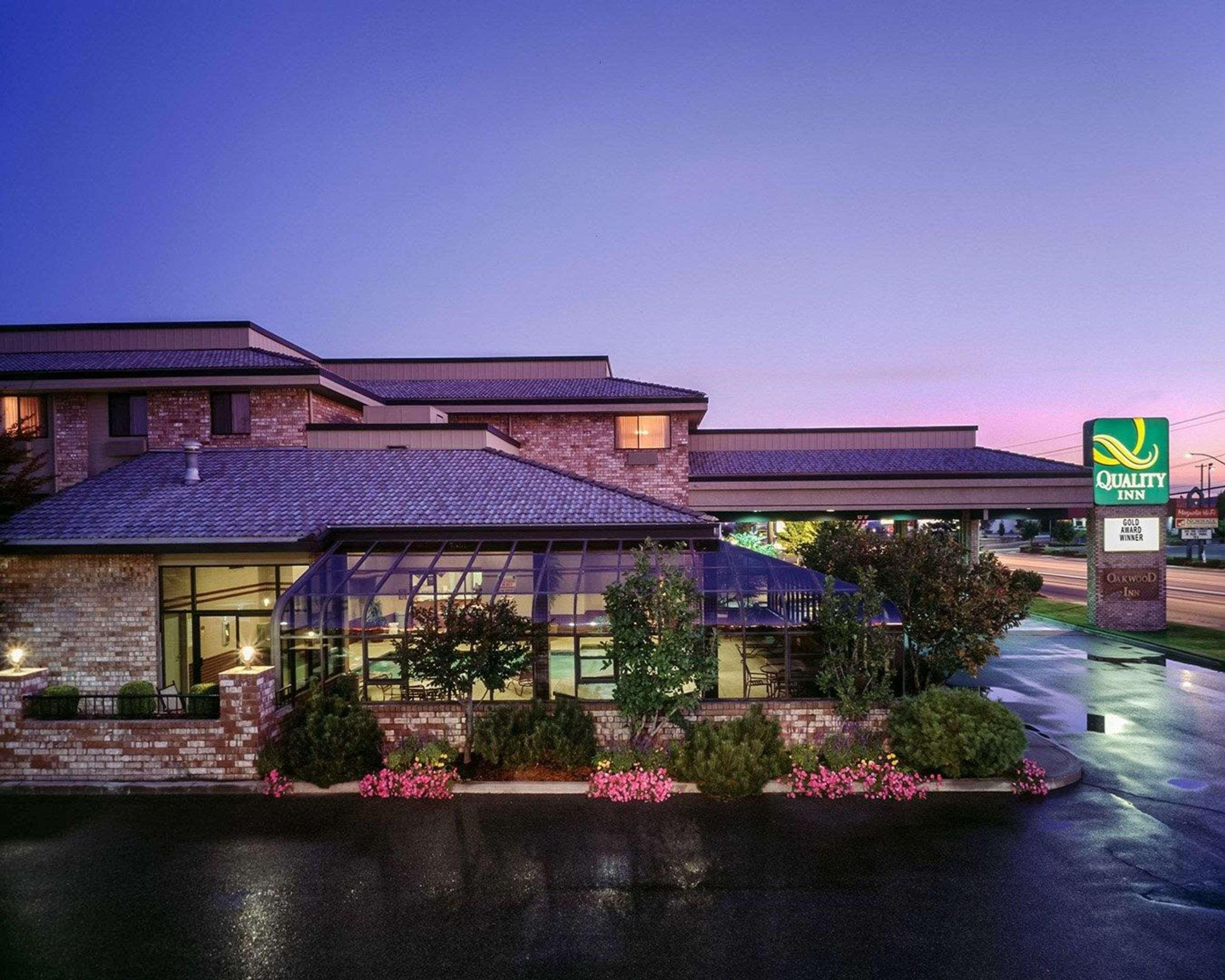 Quality Inn Oakwood Fairwood Eksteriør billede