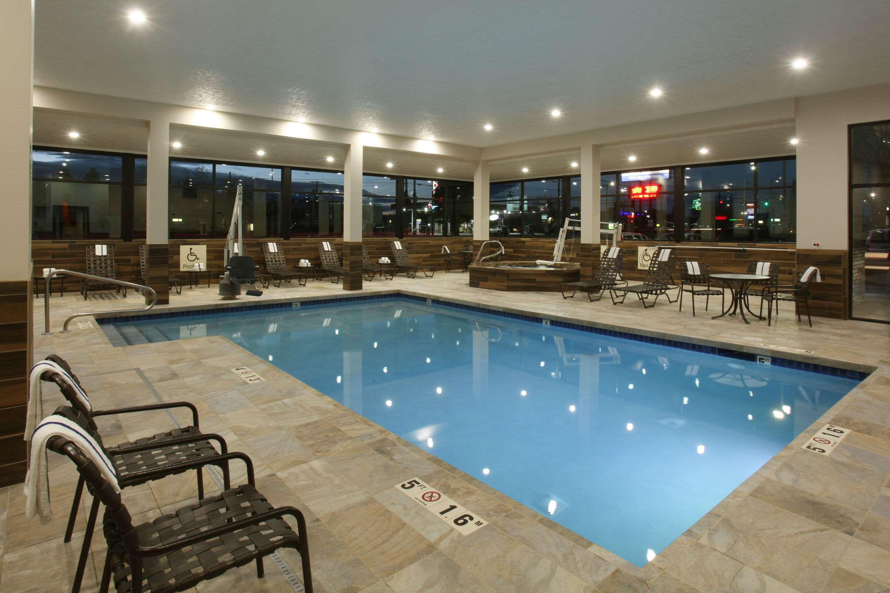 Quality Inn Oakwood Fairwood Eksteriør billede