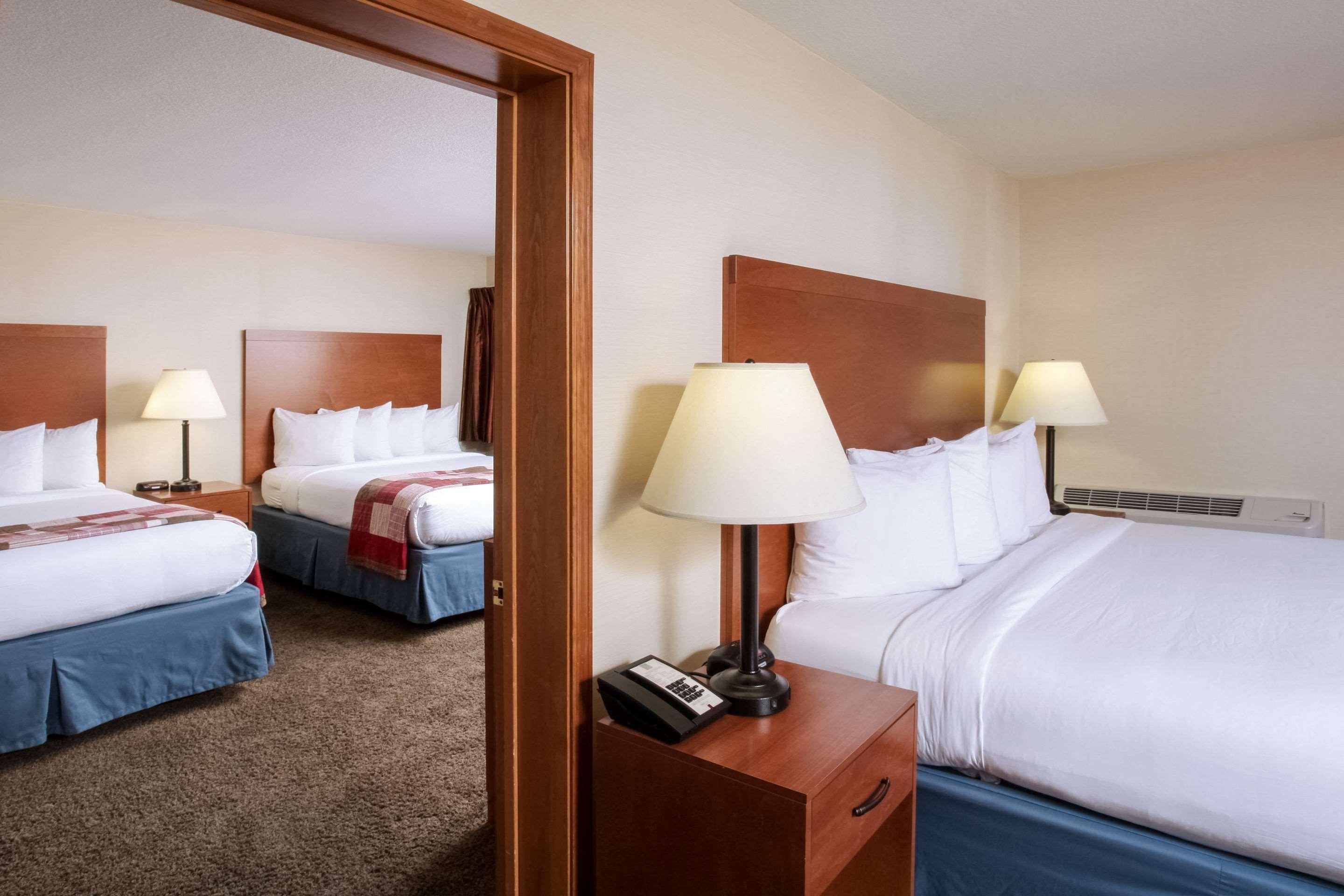 Quality Inn Oakwood Fairwood Eksteriør billede