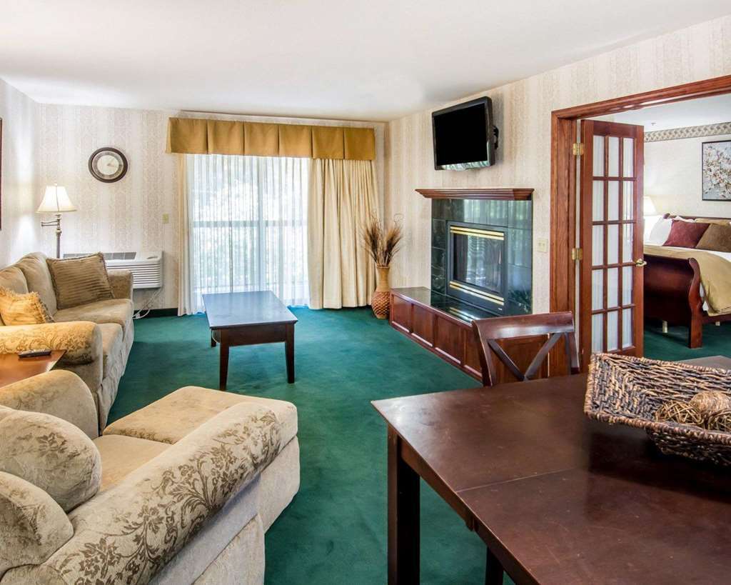 Quality Inn Oakwood Fairwood Værelse billede