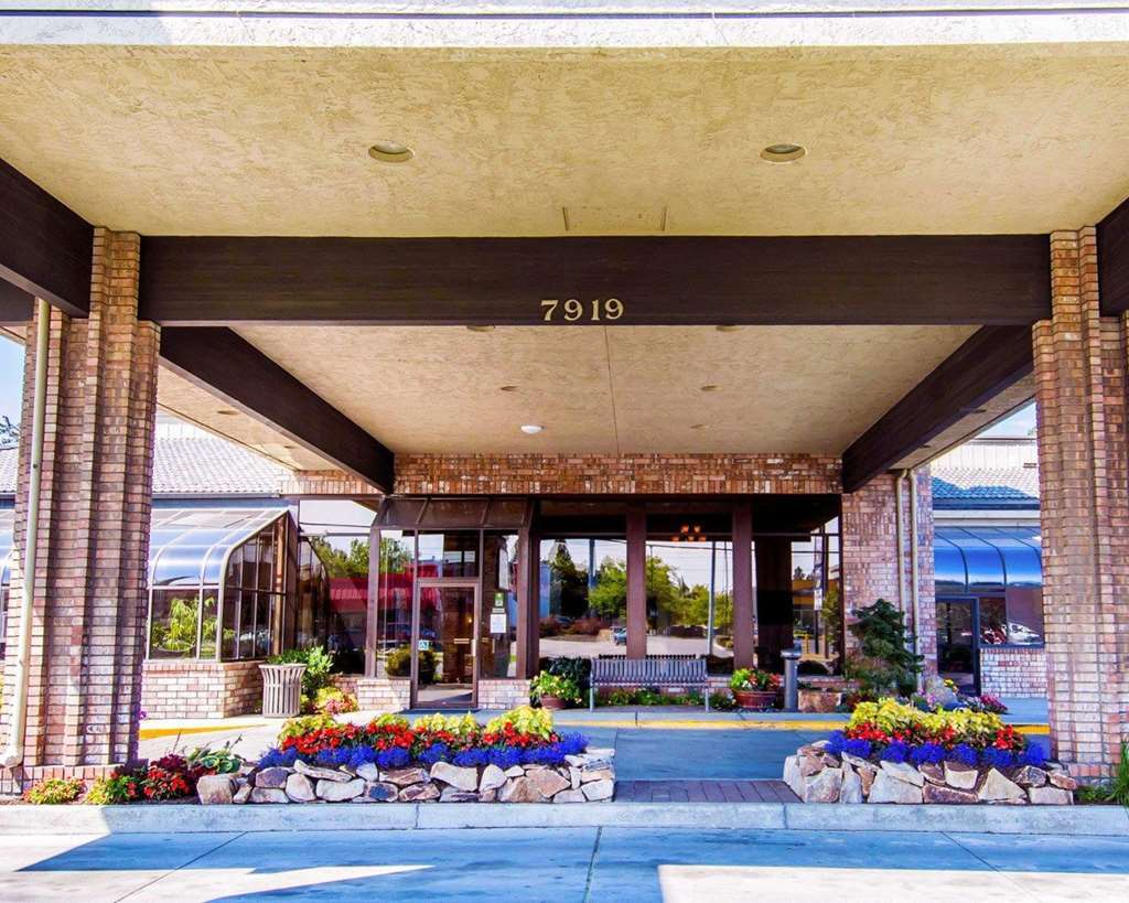 Quality Inn Oakwood Fairwood Eksteriør billede